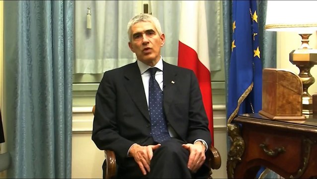 Pier Ferdinando Casini - Auguri di buon Natale e di felice 2013 (24.12.12)