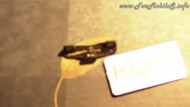 Recensione completa su Manfrotto KLYP iPhone 4-4S MKPLKLYP0 (LED Light ML240, tripod)