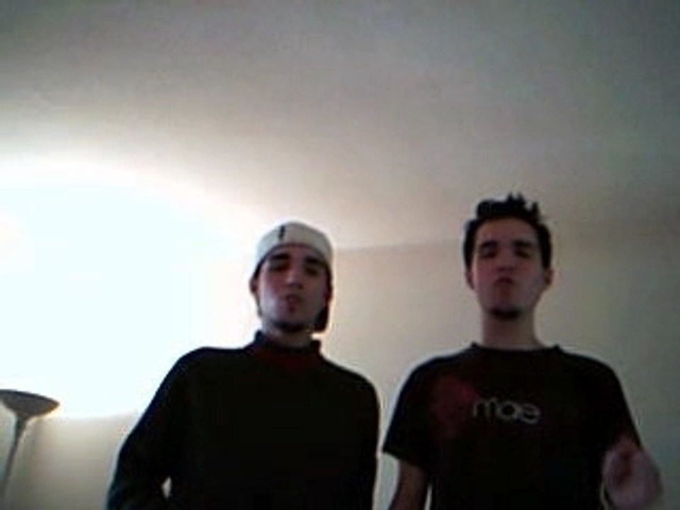 Identical Twins Sean And Ryan Singing!