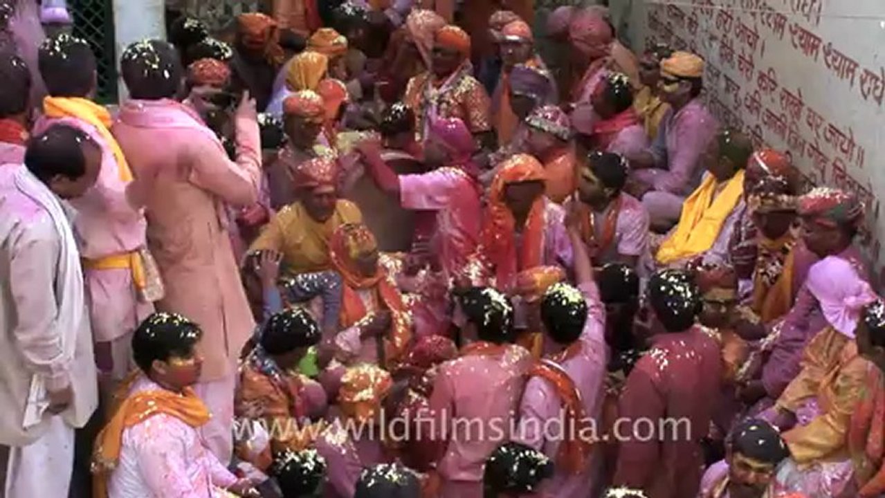 Lathmaar holi-13.mov