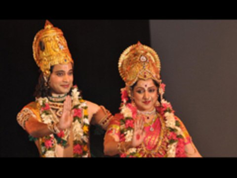 Hema Malini @ Jaya Smriti Awards 2012 !