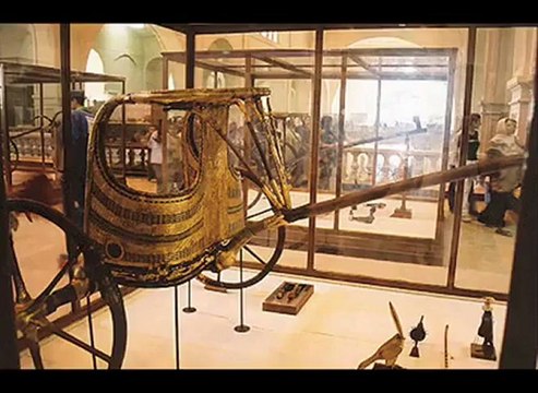 Day Trip to Cairo and Pyramids and Egyptian Museum