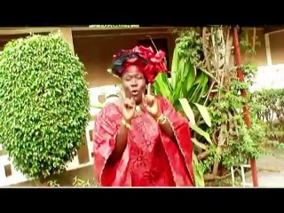 Hadja Oumou Dioubaté - 12