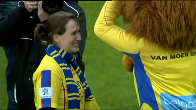 Bélgica - Waasland Beveren 1-1 Racing Genk