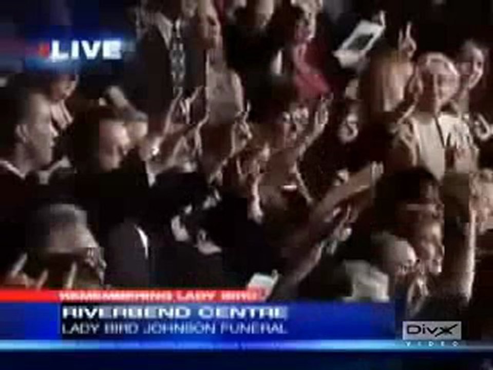 MATRIX ITALIANO - PERCHE' LA GENTE "NON SI SVEGLIA..."