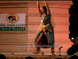 bharatnatyam dances-2-MPEG-4 800Kbps.mp4