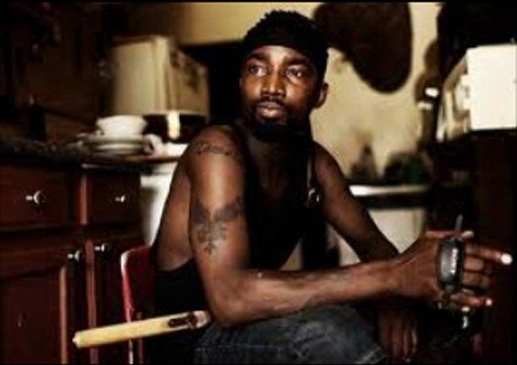 Snow on  Tha Bluff  online watch www.megamov24.com