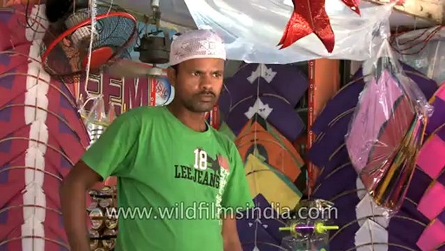 2391Kite shop at Lal Kuan, Old Delhi.mov
