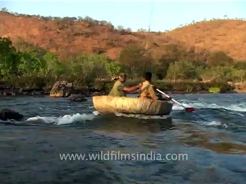 2618.Coracle ride on Kabini river in Karnataka.mov
