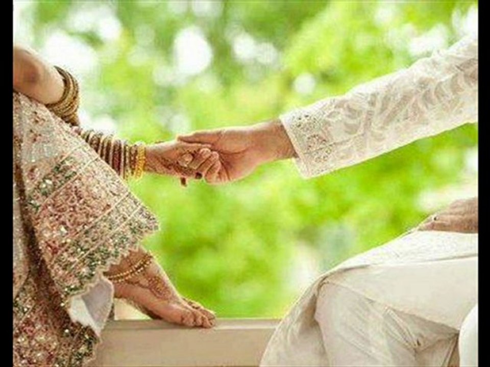 thora taher By Amna AqoO