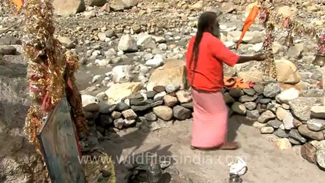 gaumukh trek-hdv-190-5.mov