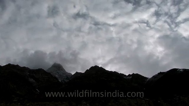 gaumukh trek-hdv-190-3.mov