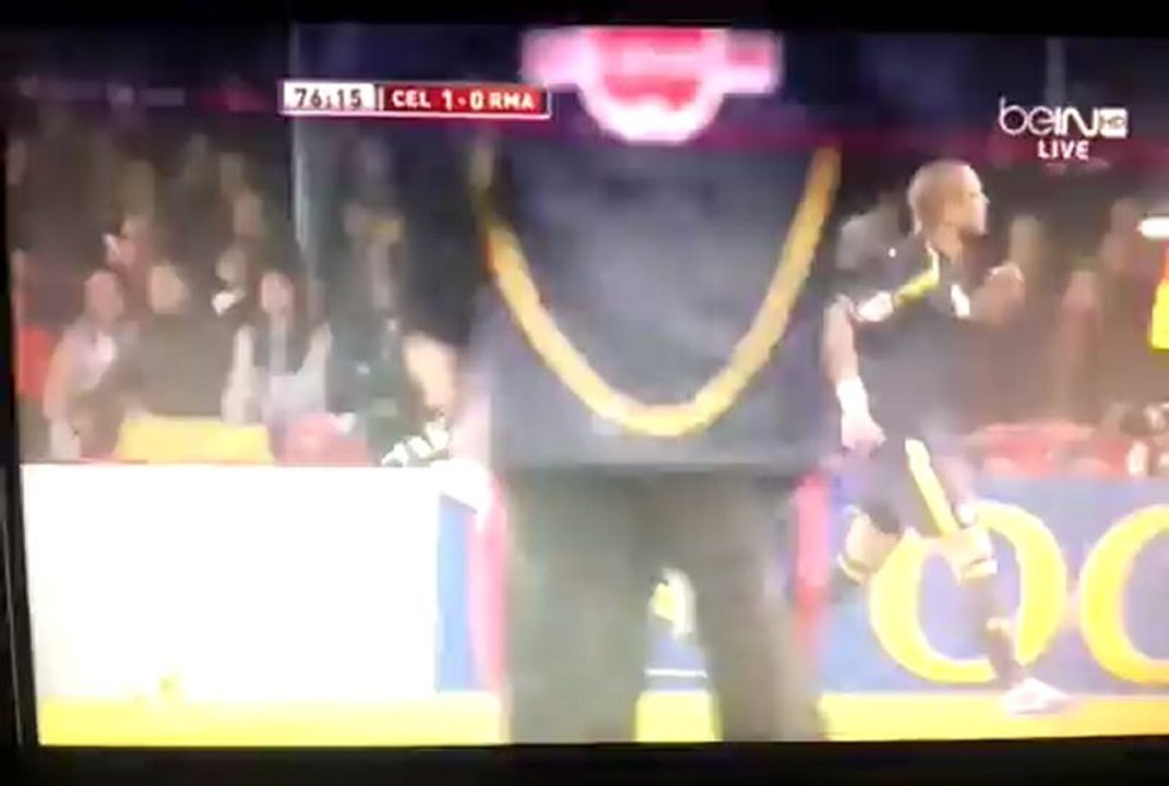 Pepe patada a Lago
