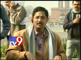 Delhi police clamp down on T-protestors