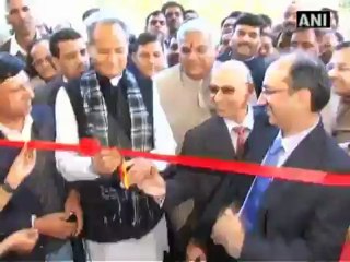 Gehlot stresses upon ethical journalism