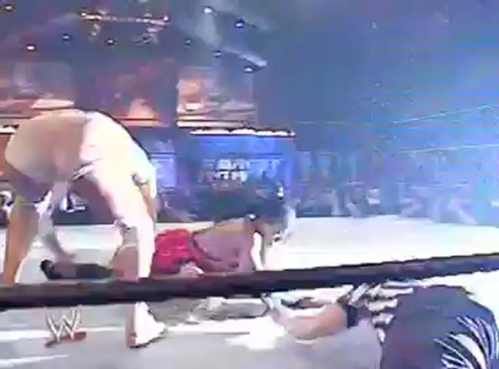 Trish Stratus vs Jacqueline vs Victoria at Armageddon 2002