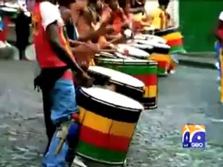 ENT Michael Jackson Bigger than ever .mp4