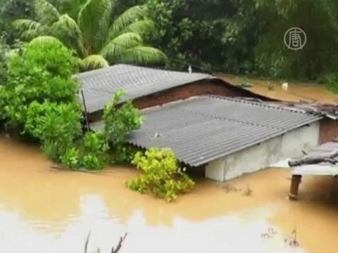 Шри-Ланка: засуху сменили наводнения и оползни