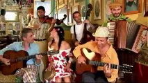 Gadjo Dilo Πέφτεις Σε Λάθη(Βασίλης Τσιτσάνης) 2012 Official Music Video Clip