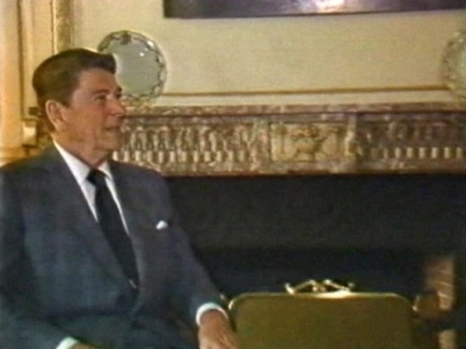 Reagan-Thatcher bond tested by war - archives say