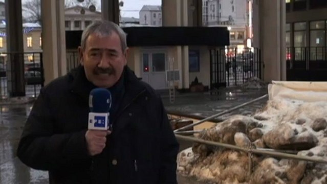 Informe a cámara: Putin promulga ley que prohíbe adopciones de niños rusos a familias de EEUU