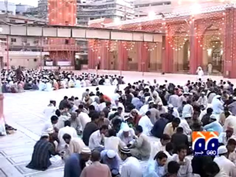 Report- Iftar at Memon Masjid (Karachi).mp4