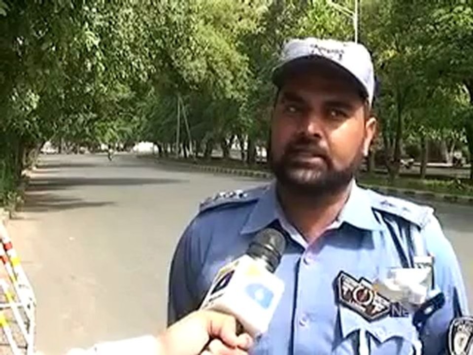 Traffic Warden Issue PKG.mp4