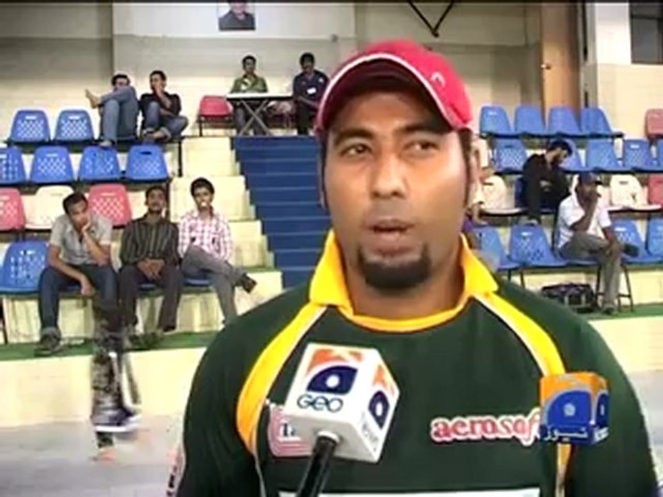 karachi night cric.mp4