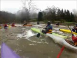 descente en kayak de l'Orne en crue - décembre 2012