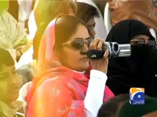 Officer sleep in CM Sindh Address-17 Jan,2011.mp4