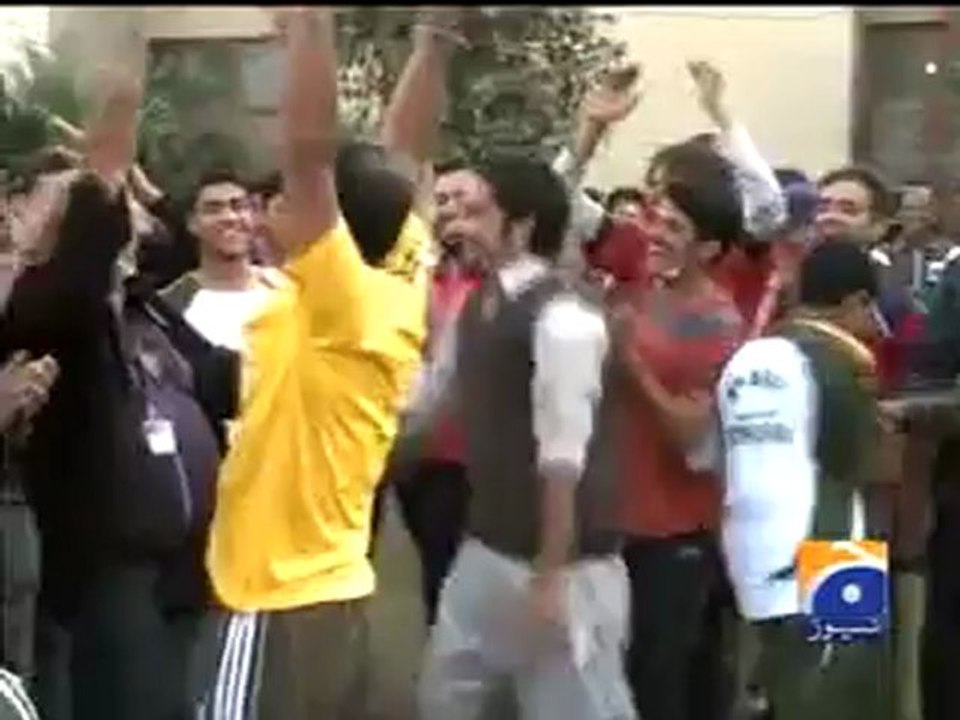 Peshawer Celebration on Hockey Match 25 Nov,2010.mp4