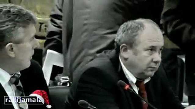 Željko Kerum Braco i Seka Nevenka - Pomoć KK Split (Džaba, znači mukte)