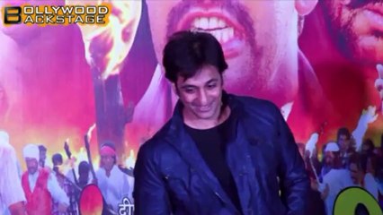 Rajeev Paul KISSES Sana in Bigg Boss 6 26th December episode