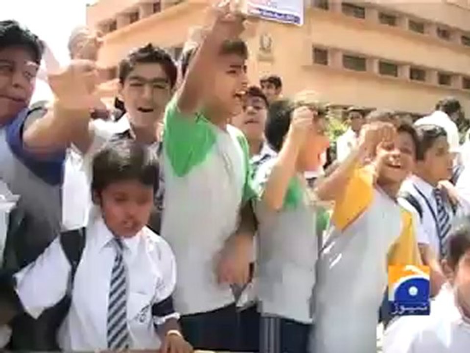 School Students Raymond PKG.mp4