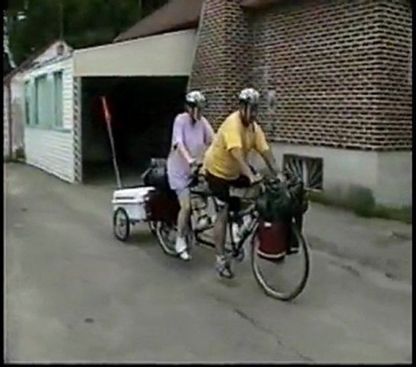Voyage en Abitibi à vélo avec Huguette et Michel le 13 juillet 1996. www.michellebeaualuminium.com