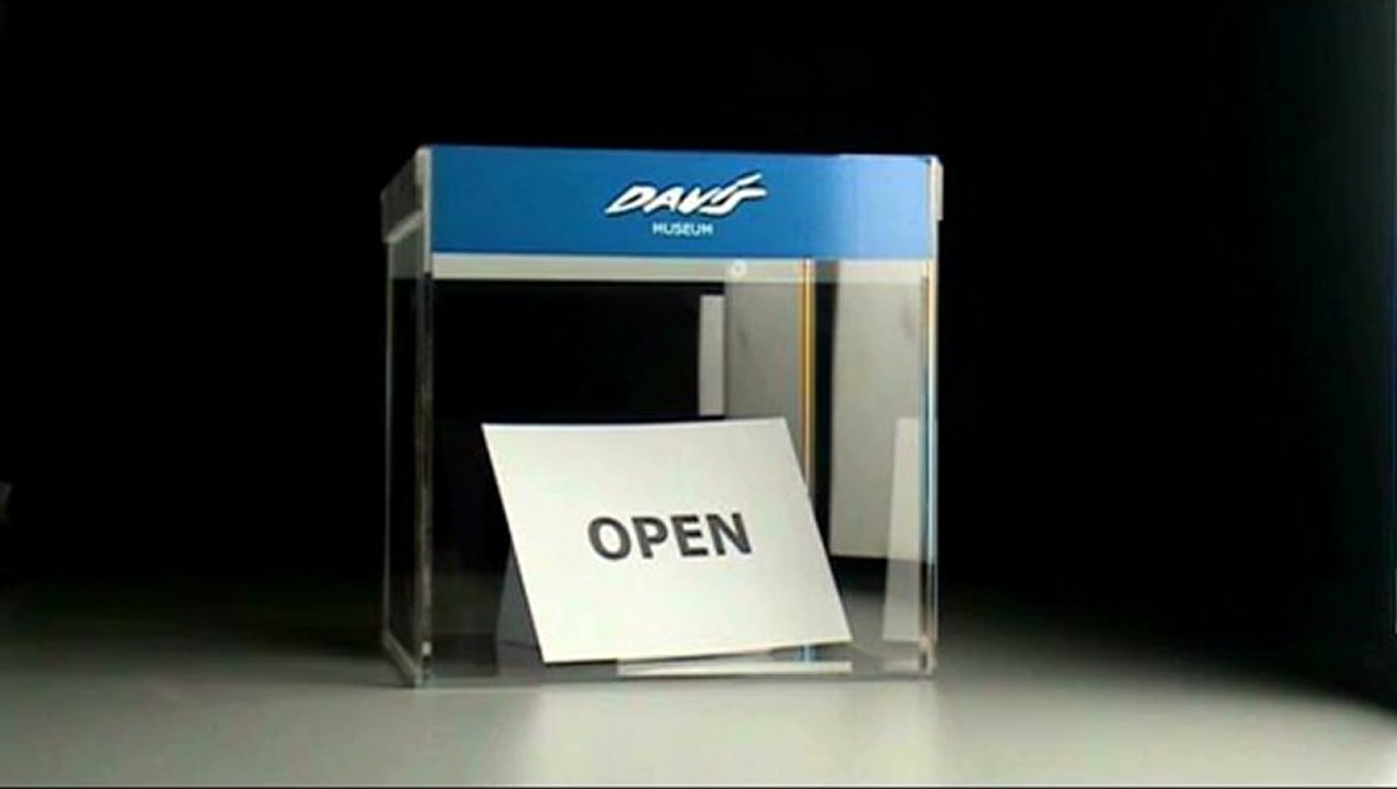 Davis Lisboa | Davis Museum | The Museum Is The Work Of Art | Davis Lisboa Mini-Museum