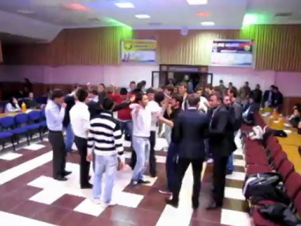 Öğrenciler final öncesi eğlendiler