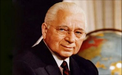 Herbert W Armstrong talking about the laodicean Church
