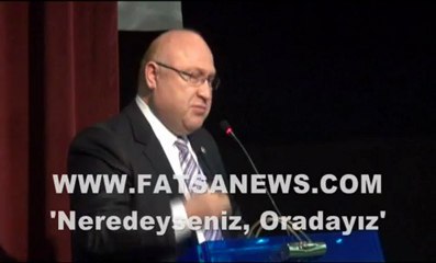 İHSAN ŞENER, KILICI ÇEKTİ GİTTİ...