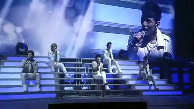 [Perf] Romantic - SHINee @ 1st Concert in Seoul DVD Disc 1