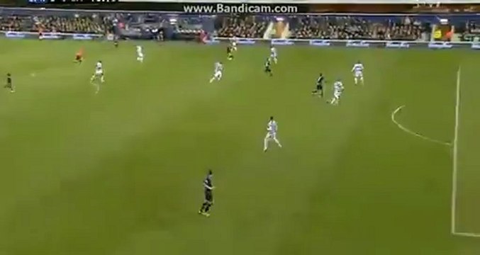 هدف ليفربول الأول أمام كوينز بارك رينجرز سواريز 30_12_2012