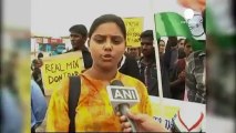 L'India chiede giustizia per la morte della studentessa