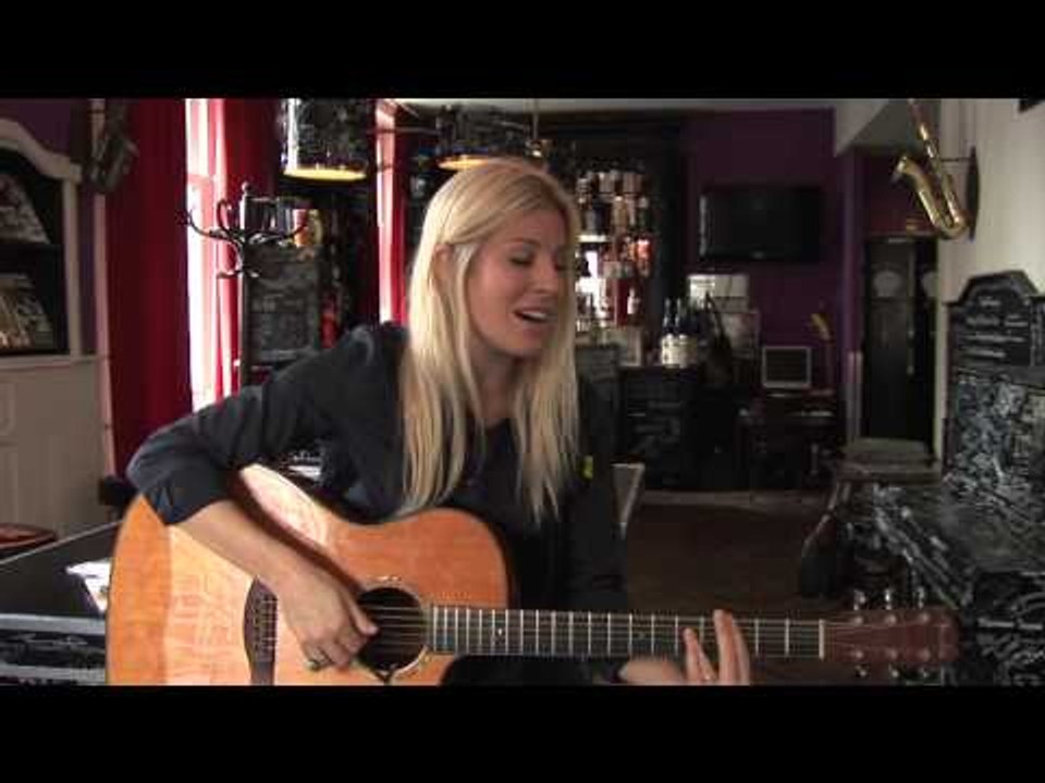 Coby Grant - A Song About Me (Live)