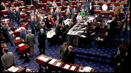 No US fiscal cliff deal in sight with hours to go