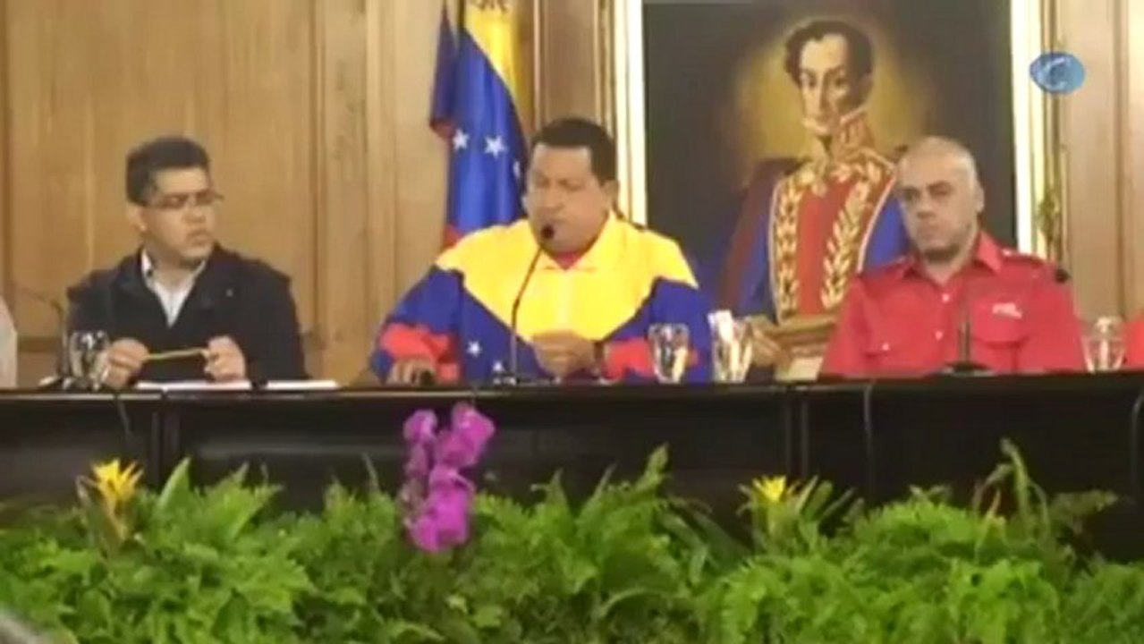 Maduro afirma que existen nuevas complicaciones en el estado de salud de Hugo Chávez