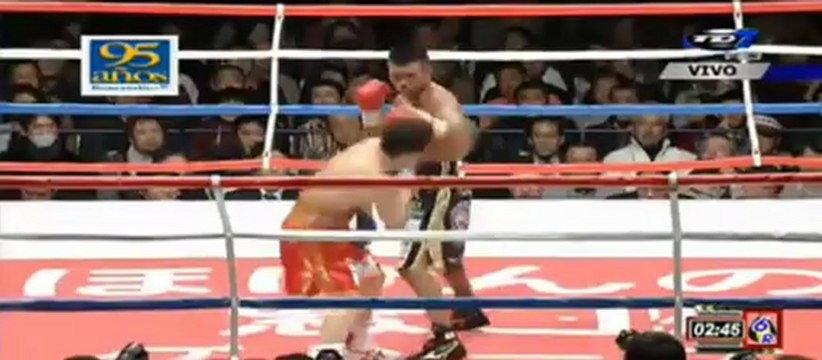 2012-12-31 Takashi Uchiyama vs Bryan Vasquez