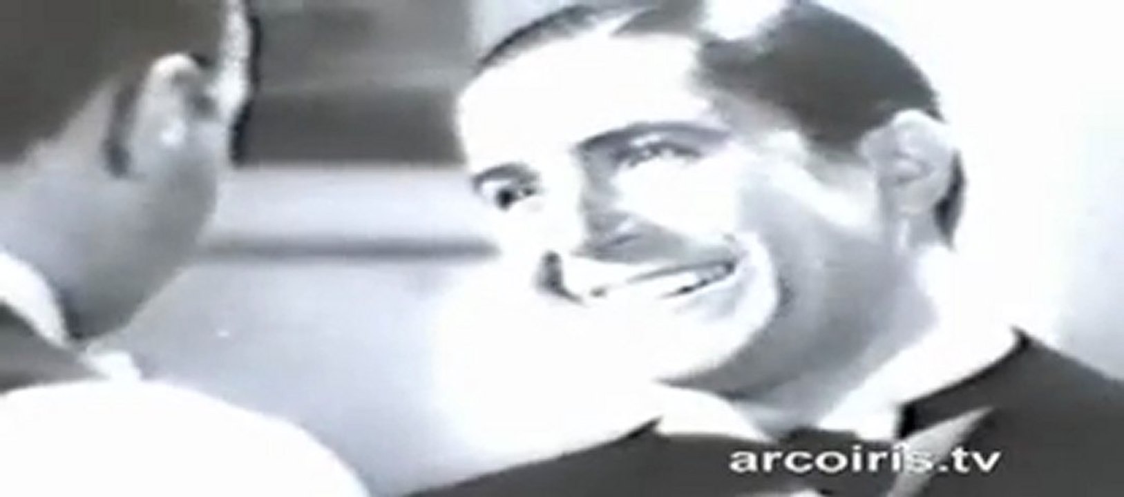CARLOS GARDEL - EL ZORZAL CRIOLLO - DOCUMENTAL