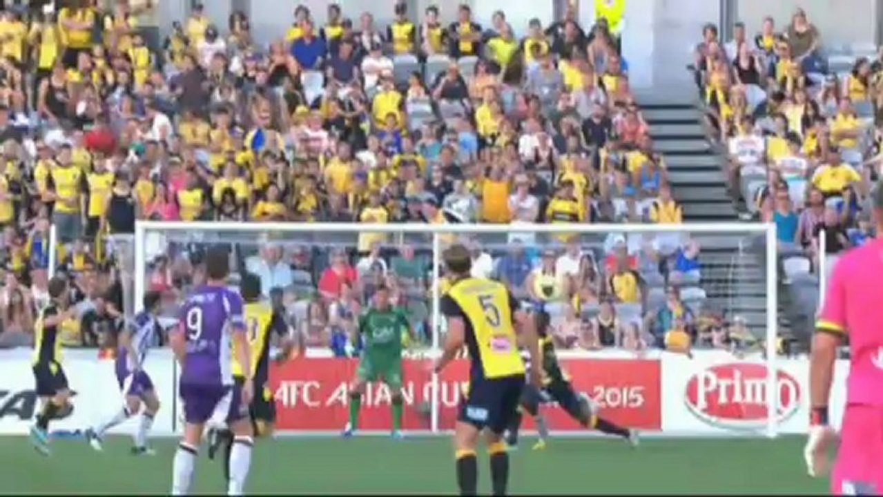 Dank Ibini! Die Mariners feiern Neujahr auf Platz 1