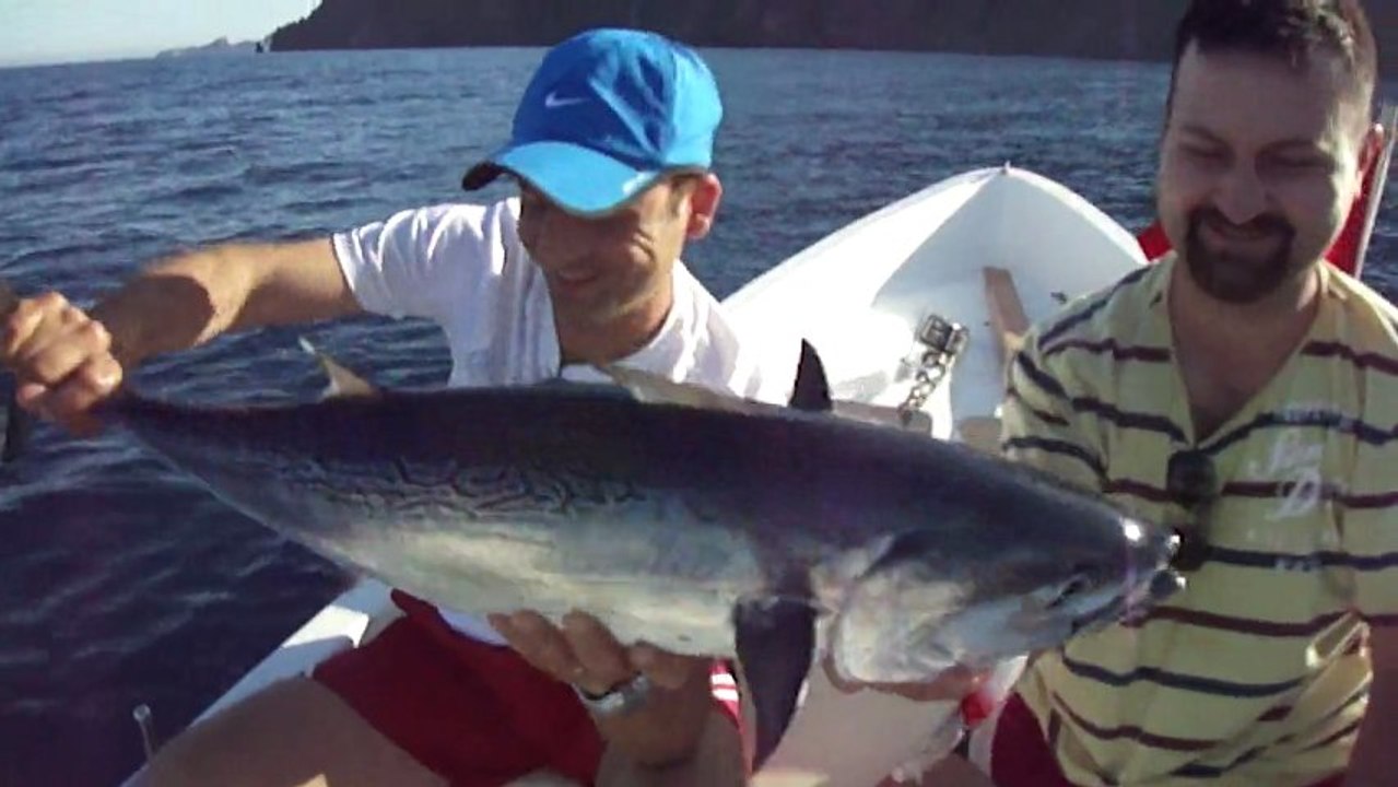 ANTALYA BALIK AVI TURU ADRASANDA 8 KG YAZILI ORKİNOS AVI - www.adrasanbalik.com