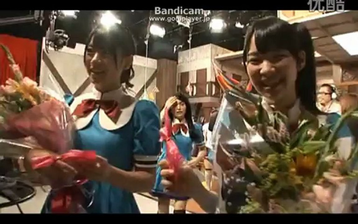 Funny cute girl making funny story 2012sends1-9